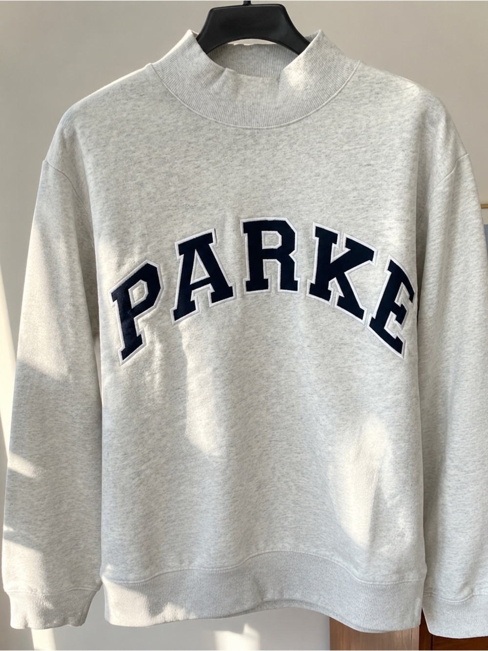 PARKER Mock Neck Logo Sweatshirt - Light Gray/Navy